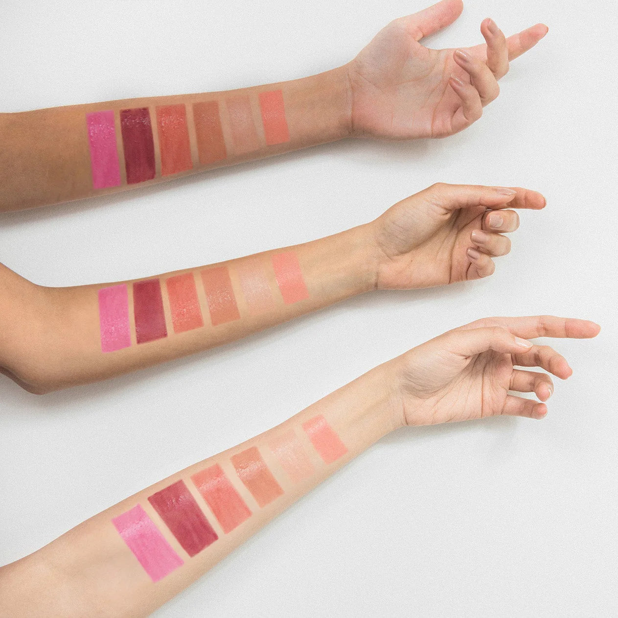 Perfecting Gloss - 0.17 Fl oz / 5 ml