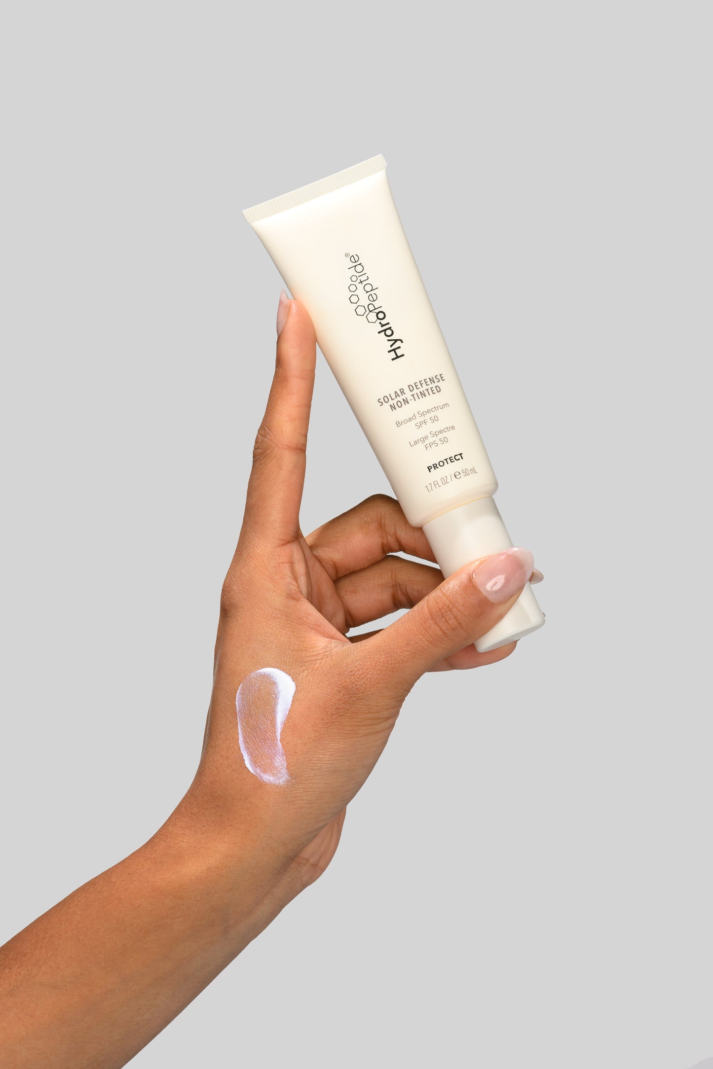 SOLAR DEFENSE NON-TINTED (Amplio espectro SPF 50)